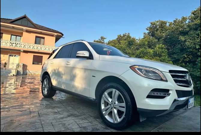 Makina ne shitje  ne Tirane - 17,500 Euro