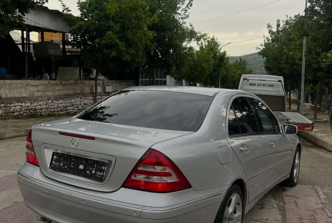 Auto in Vendita  a Tirana - 4,700 Euro