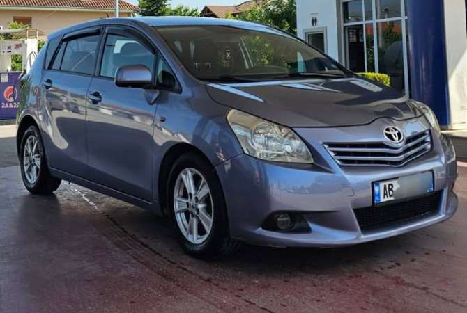 Makina ne shitje ne Tirane - 3,999 Euro