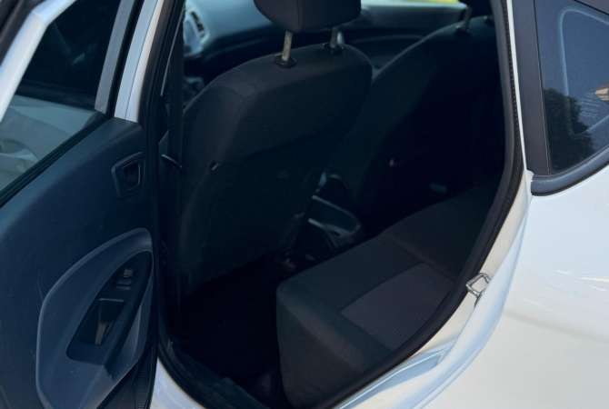 Auto in Vendita  a Tirana - 3,200 Euro
