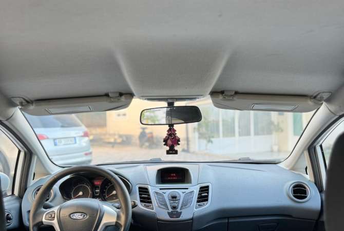 Auto in Vendita  a Tirana - 3,200 Euro
