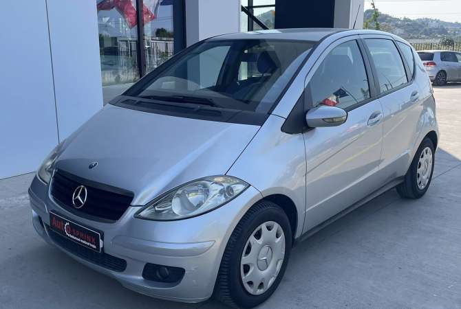 Makina ne shitje ne Tirane, Mercedes-Benz, 2006 Diesel,Kambio Automatik Pagesa 2,900  Euro.