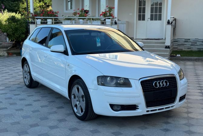 Makina ne shitje  ne Tirane - 4,700 Euro
