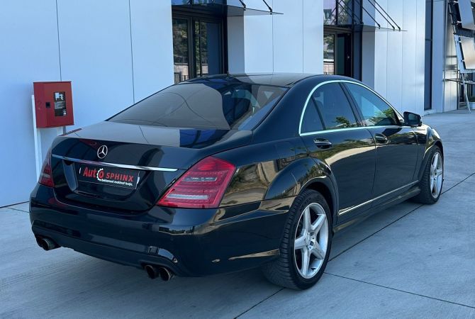 Makina ne shitje  ne Tirane - 9,500 Euro