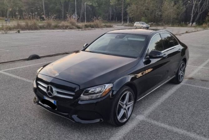Makina ne shitje  ne Vlore - 14,000 Euro
