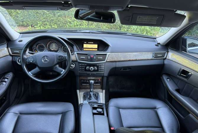 Makina ne shitje  ne Tirane - 9,500 Euro