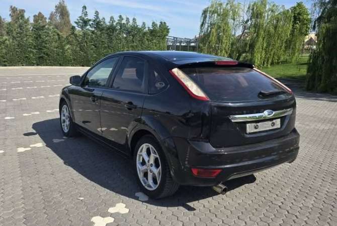 Makina ne shitje  ne Tirane - 3,800 Euro