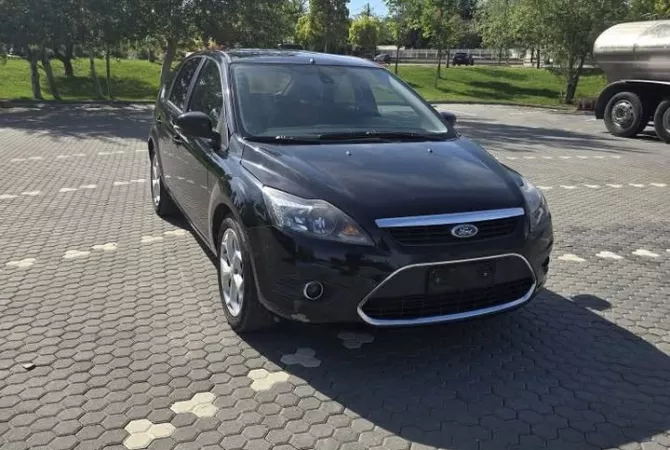 Makina ne shitje ne Tirane - 3,800 Euro