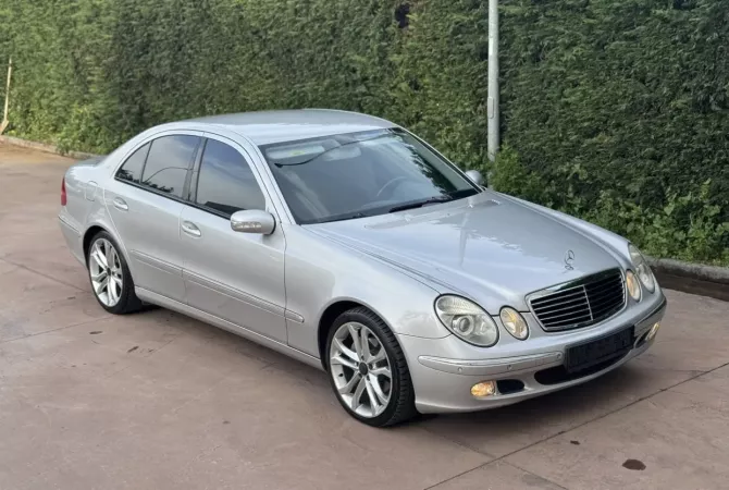 Makina ne shitje  ne Tirane - 5,200 Euro