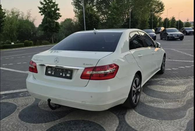 Makina ne shitje  ne Durres - 9,600 Euro