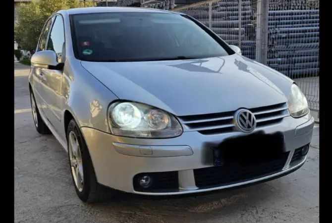 Cars for sale in Tirana - 3,500 Euro