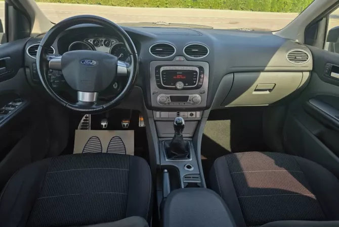 Makina ne shitje  ne Tirane - 3,450 Euro