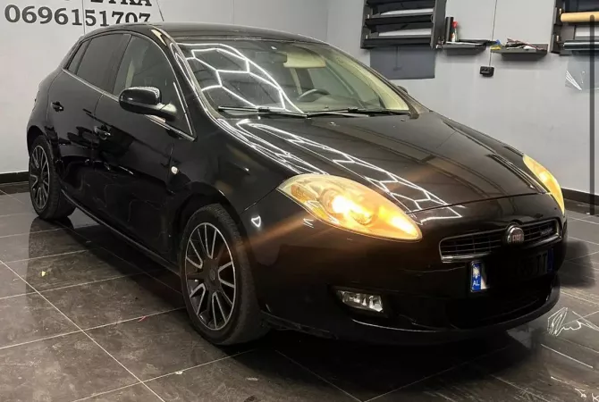 Makina ne shitje ne Tirane - 3,700 Euro