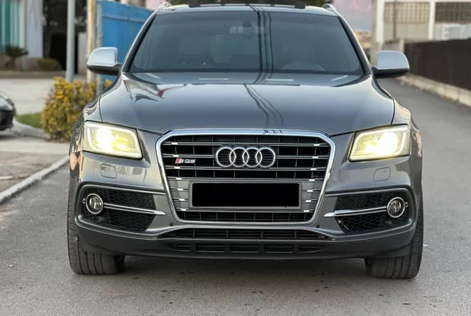 🚗 Audi SQ5 3.0 TDI / 2015 per Qira 80 euro