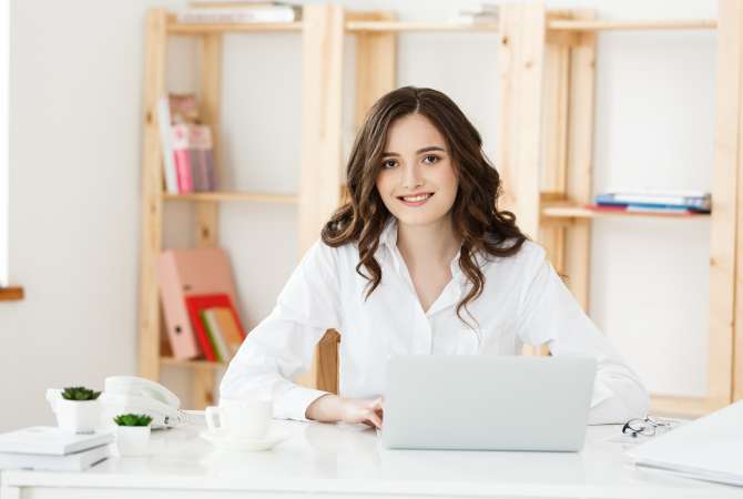 Njoftime Pune Asistent/e zyre dhe finance