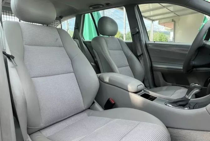 Cars for sale  in Tirana - 3,700 Euro