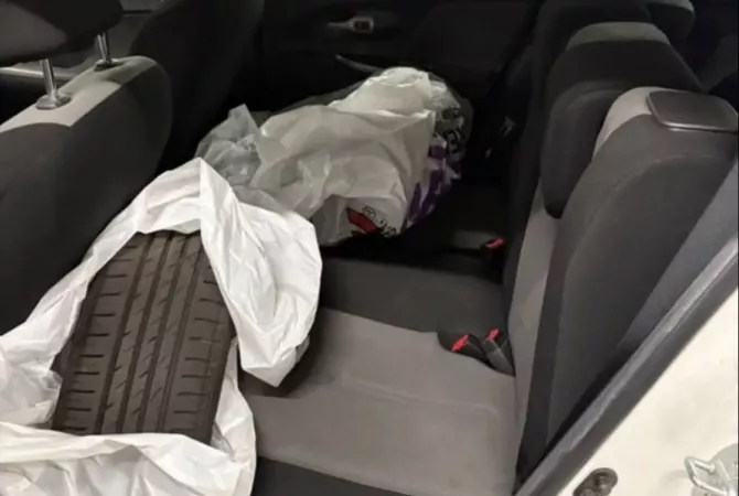 Makina ne shitje ne Tirane, Toyota, 2011 Diesel,Kambio Manual Pagesa 6,500  Euro.