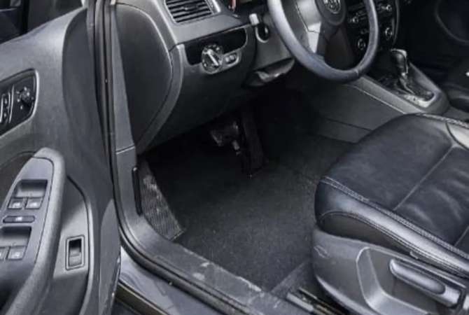 Makina ne shitje ne Tirane, Volkswagen, 2013 Diesel,Kambio Automatik Pagesa 6,200  Euro.