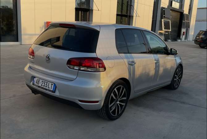 Makina ne shitje  ne Tirane - 6,900 Euro