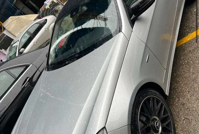 Makina ne shitje  ne Elbasan - 15,000 Euro