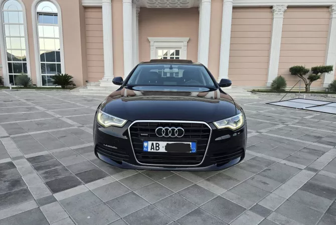 Makina ne shitje ne Tirane, Audi, 2012 Diesel,Kambio Automatik Pagesa 9,500  Euro.