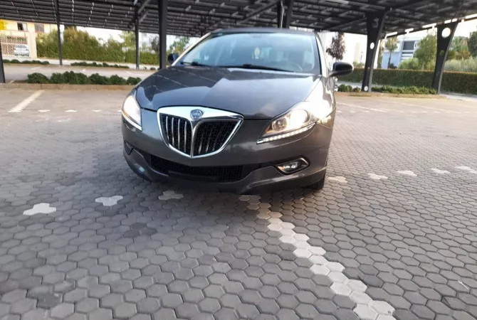 Makina ne shitje ne Durres, Lancia, 2007 Diesel,Kambio Manual Pagesa 3,600  Euro.