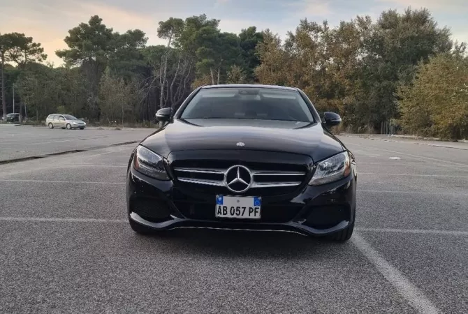 Cars for sale in Vlora, Mercedes-Benz, 2016 Benzine,Kambio Automatik Payment 14,000  Euro.