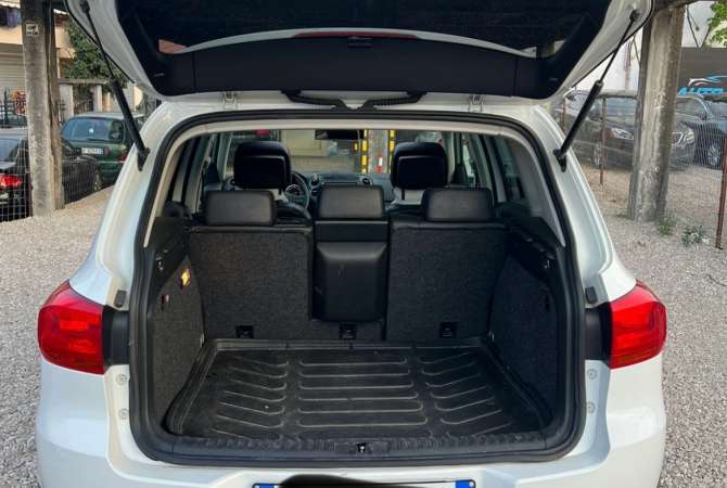 📢Jepet makina me qera Volkswagen Tiguan  2.0 nafte  duke filluar nga 50 euro dita 