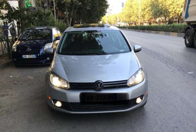 Noleggio Auto  a Tirana - 30 Euro