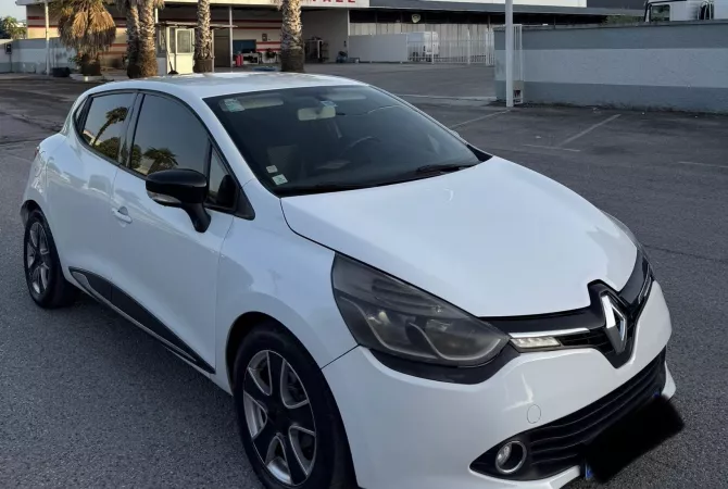 Makina ne shitje  ne Tirane - 4,599 Euro