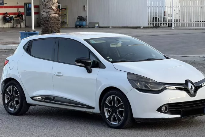 Makina ne shitje  ne Tirane - 4,599 Euro