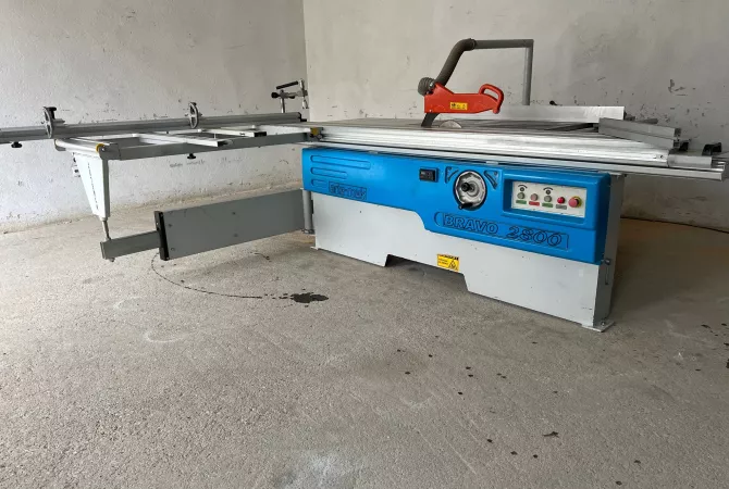 Working Tools in Tirana - 3,700 Euro