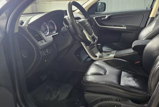 Makina ne shitje  ne Tirane - 9,000 Euro