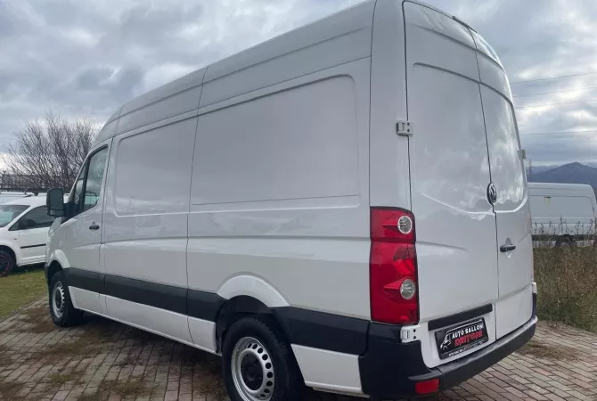 Cars for sale in Tirana, Volkswagen, 2011 Diesel,Kambio Manual Payment 8,200  Euro.