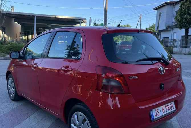Makina ne shitje  ne Tirane - 4,000 Euro