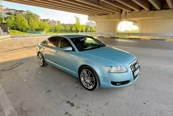 Makina ne shitje  ne Tirane - 5,700 Euro
