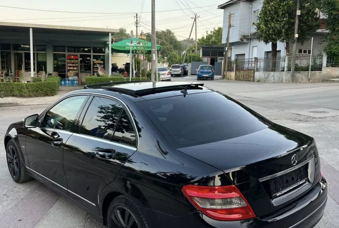 Cars for sale  in Tirana - 7,600 Euro