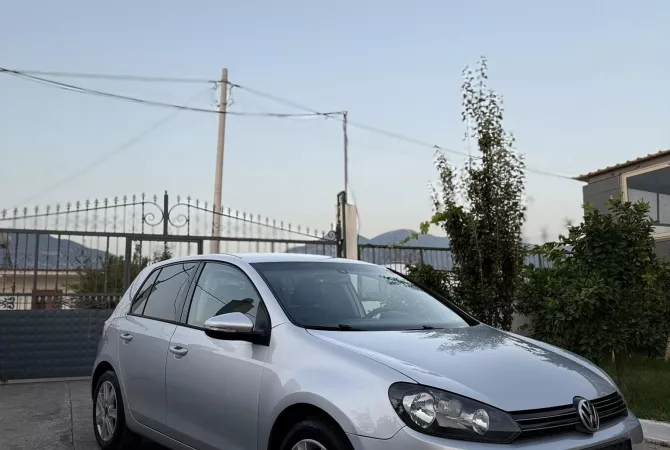 Makina ne shitje  ne Tirane - 6,700 Euro