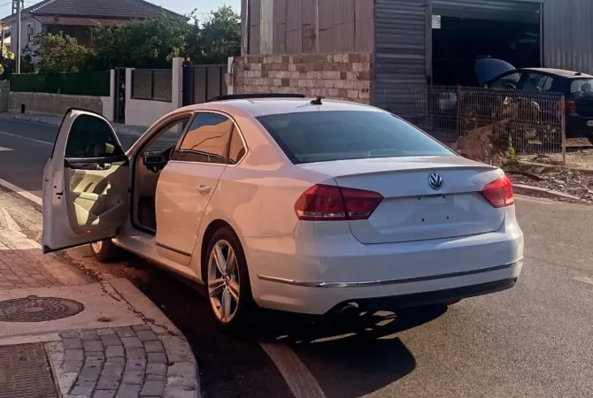 Makina ne shitje ne Tirane - 8,500 Euro