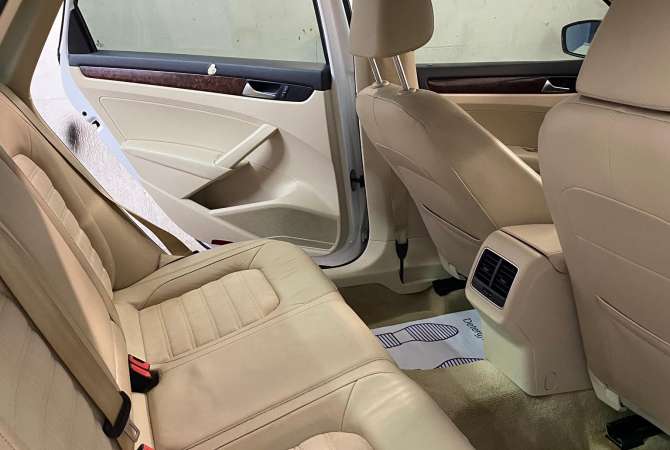 Auto in Vendita  a Tirana - 8,500 Euro