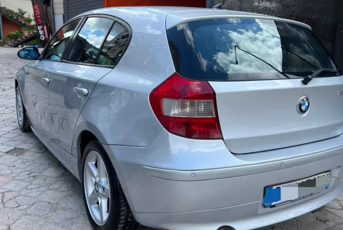Makina ne shitje ne Tirane, BMW, 2009 Diesel,Kambio Automatik Pagesa 3,500  Euro.