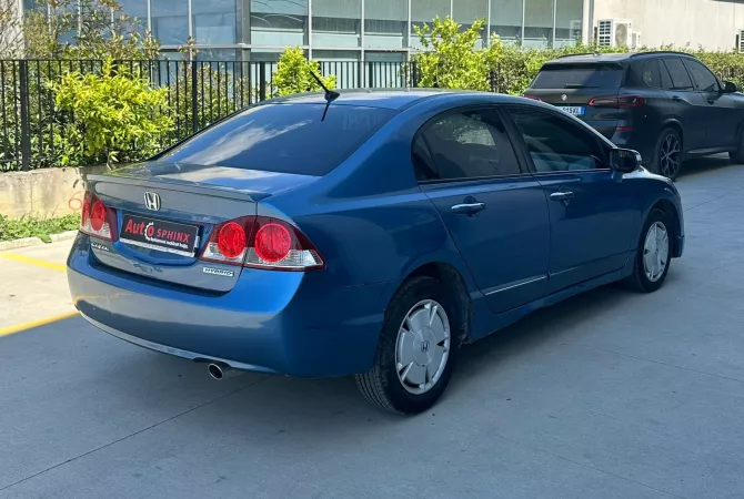 Cars for sale  in Tirana - 4,300 Euro