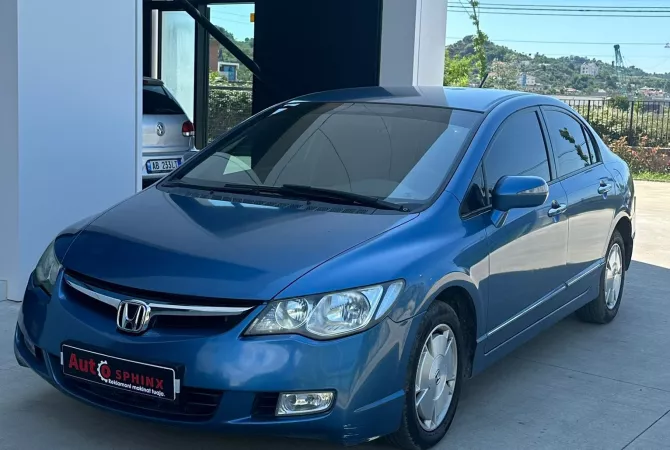 Makina ne shitje ne Tirane, Honda, 2008 Benzine,Kambio Automatik Pagesa 4,300  Euro.