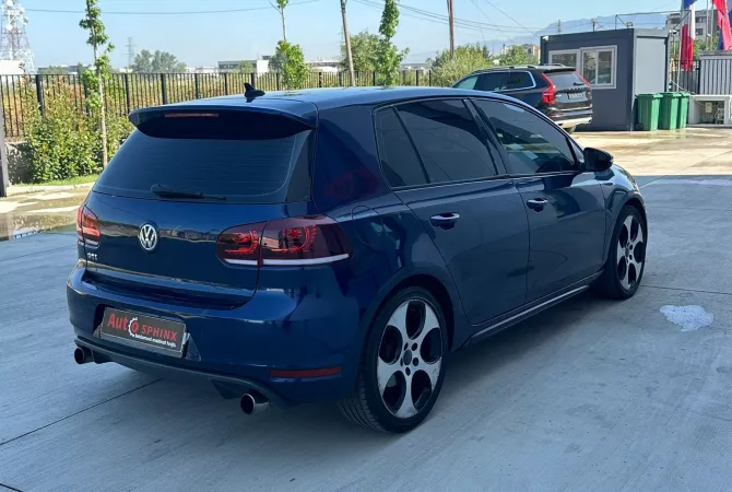 Cars for sale in Tirana - 6,800 Euro