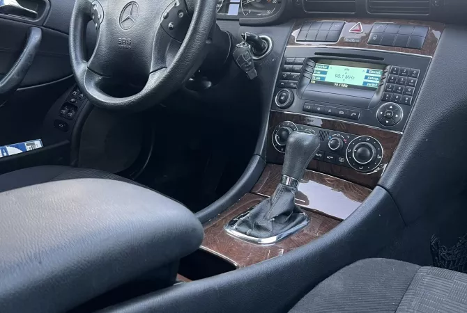 Cars for sale  in Tirana - 3,800 Euro
