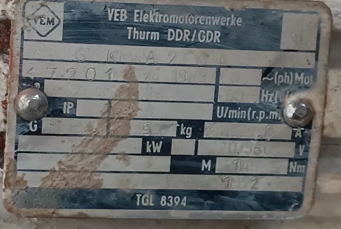 Vegla Pune  ne Tirane - 100 Euro