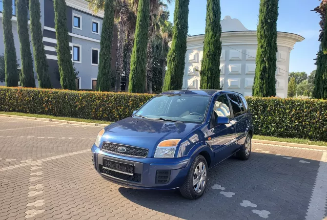 Cars for sale in Tirana - 3,800 Euro