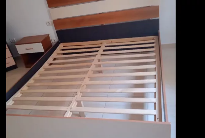 Mobili ed elettrodomestici a Tirana - 300 Euro