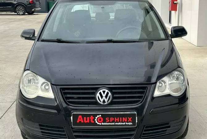 Makina ne shitje  ne Tirane - 2,900 Euro