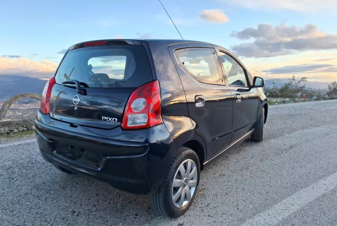 Makina ne shitje  ne Tirane - 4,500 Euro